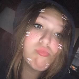 Meet your Posher, Jade